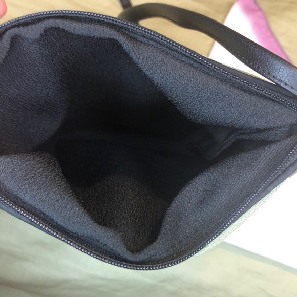 Handcrafted Spring Crossbody from Japan - Picture 4 of 6